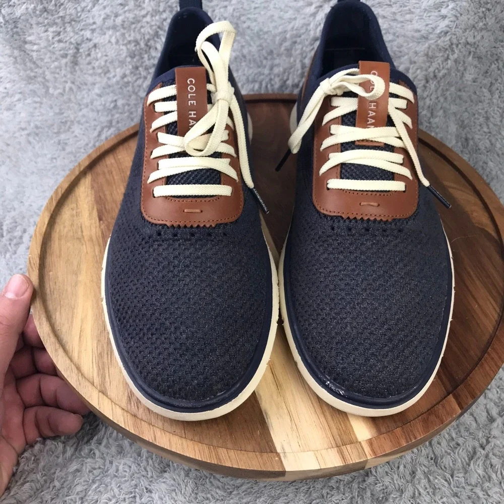Cole Haan Generation ZeroGrand Stitchlite Sneakers Mens 9 M Navy/Brown Leather‎